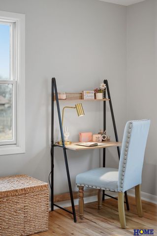 1924 Devoe Drive, Lincoln, NE 68506