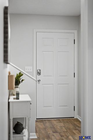 1924 Devoe Drive, Lincoln, NE 68506