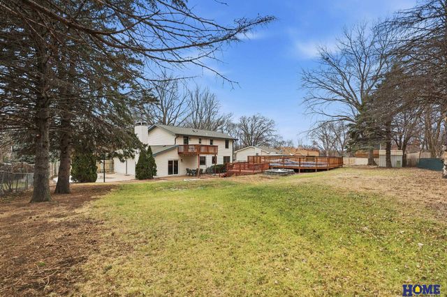 1924 Devoe Drive, Lincoln, NE 68506