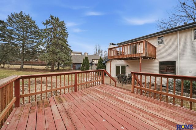 1924 Devoe Drive, Lincoln, NE 68506