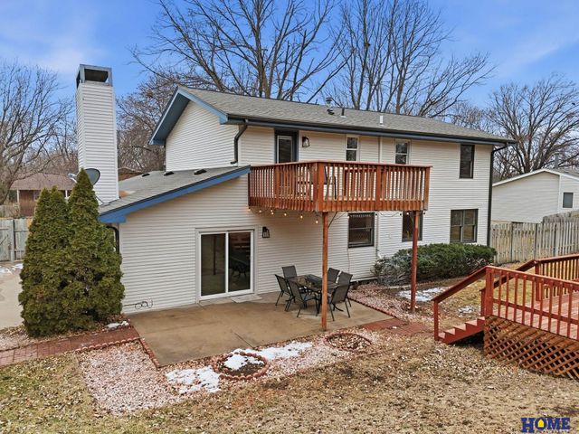 1924 Devoe Drive, Lincoln, NE 68506