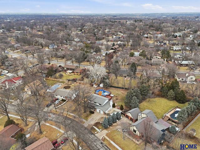 1924 Devoe Drive, Lincoln, NE 68506