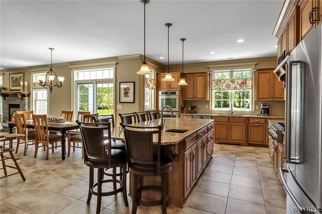 6155 Salt Road, Clarence, NY 14031