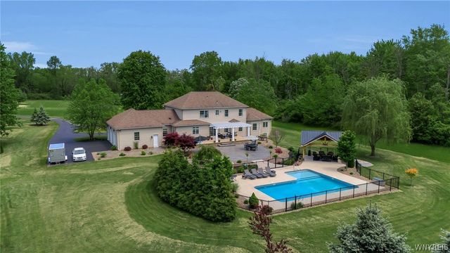 6155 Salt Road, Clarence, NY 14031