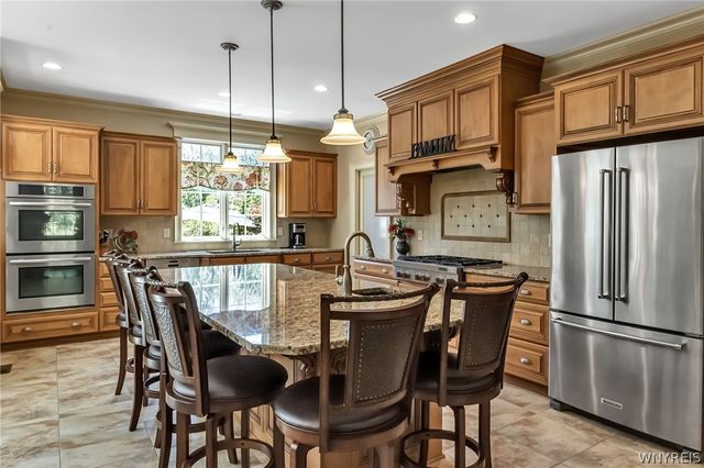 6155 Salt Road, Clarence, NY 14031