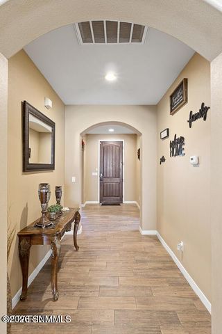 856 Cedar Park Avenue, Sunland Park, NM 88008