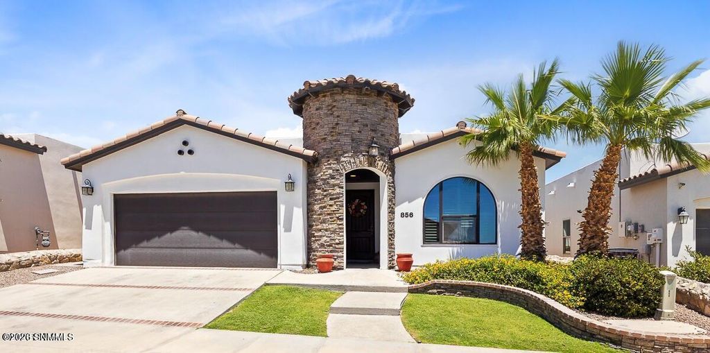 856 Cedar Park Avenue, Sunland Park, NM 88008