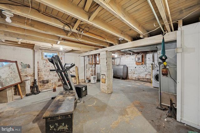 318 MARSH LN, Wilmington, DE 19804