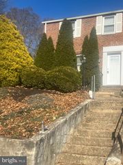 318 MARSH LN, Wilmington, DE 19804