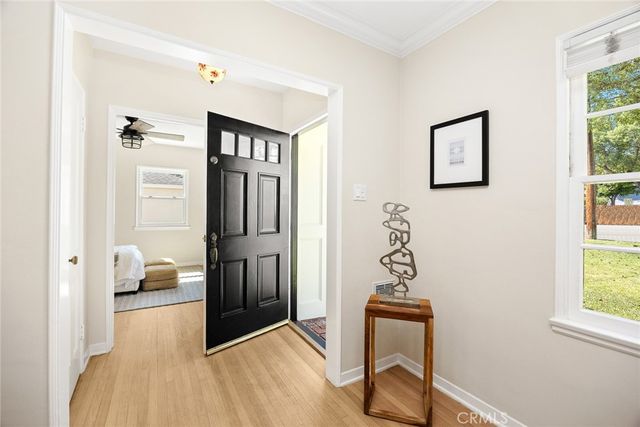 852 E Howard Street, Pasadena, CA 91104