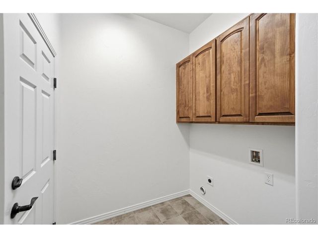 477 Rifle Way, Broomfield, CO 80020