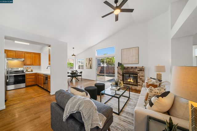 1191 Red Leaf Way, Pittsburg, CA 94565