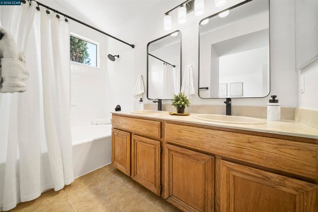 1191 Red Leaf Way, Pittsburg, CA 94565