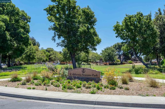 1191 Red Leaf Way, Pittsburg, CA 94565