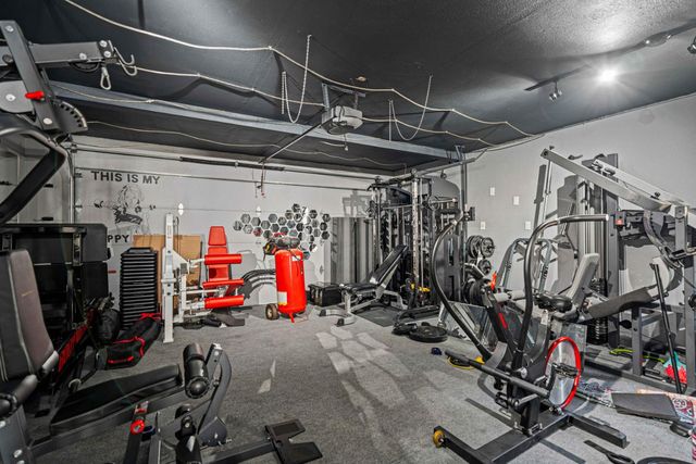 1721 Woodcrest Way, Modesto, CA 95355