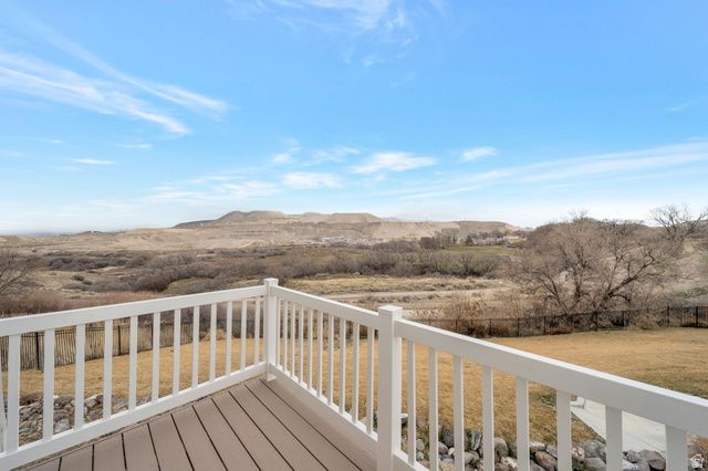 16407 S COUPLER LN, Bluffdale, UT 84065