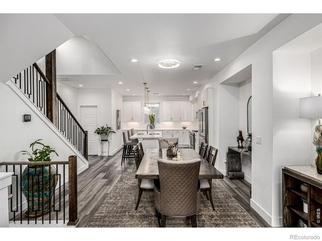 6820 E Lowry Boulevard, Denver, CO 80230