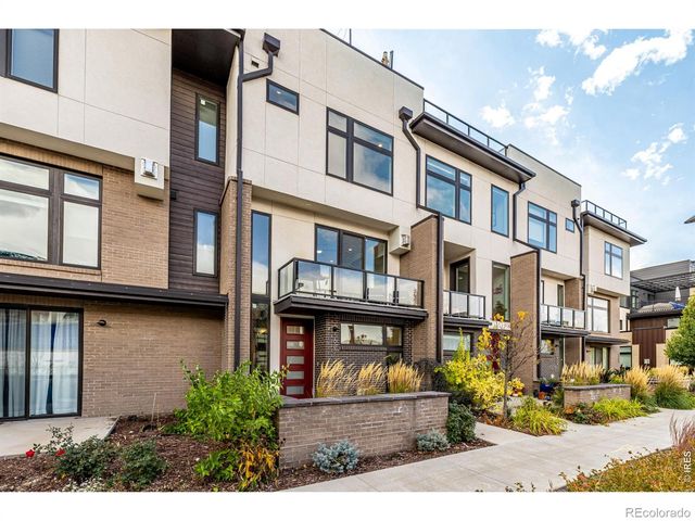 6820 E Lowry Boulevard, Denver, CO 80230