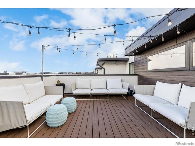 6820 E Lowry Boulevard, Denver, CO 80230