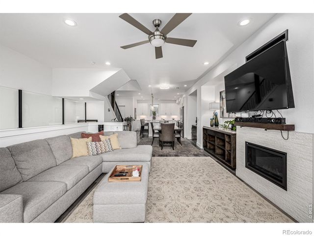 6820 E Lowry Boulevard, Denver, CO 80230