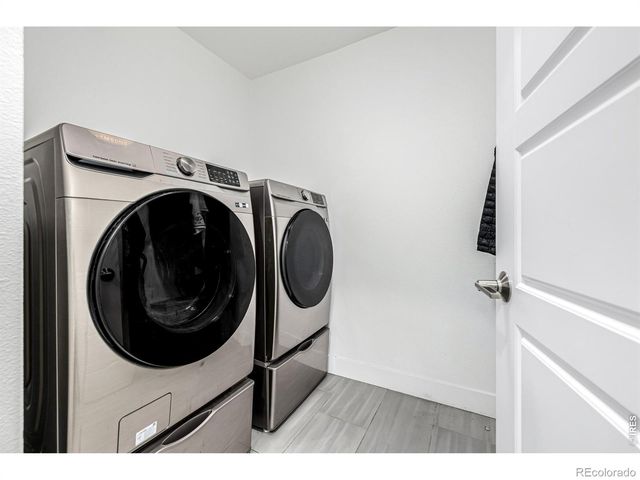 6820 E Lowry Boulevard, Denver, CO 80230