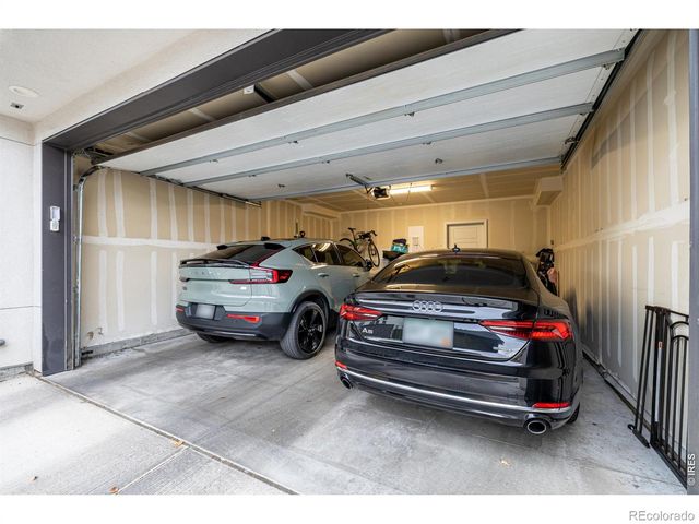 6820 E Lowry Boulevard, Denver, CO 80230