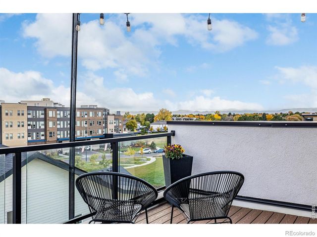 6820 E Lowry Boulevard, Denver, CO 80230