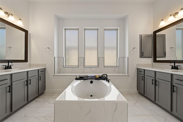 1000 Casola CV, Hutto, TX 78634