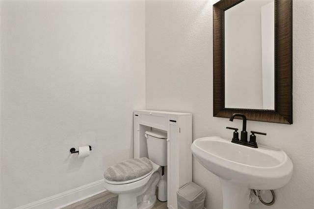 1000 Casola CV, Hutto, TX 78634