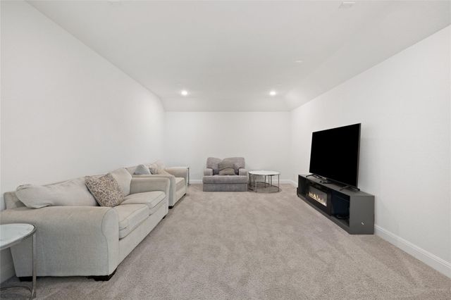 1000 Casola CV, Hutto, TX 78634