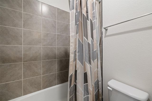 1000 Casola CV, Hutto, TX 78634