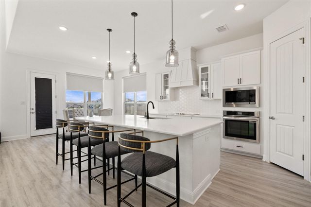 1000 Casola CV, Hutto, TX 78634