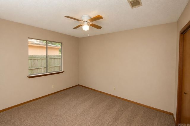 6102 N Woodview Drive, Sherwood, AR 72120