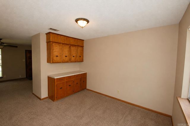 6102 N Woodview Drive, Sherwood, AR 72120