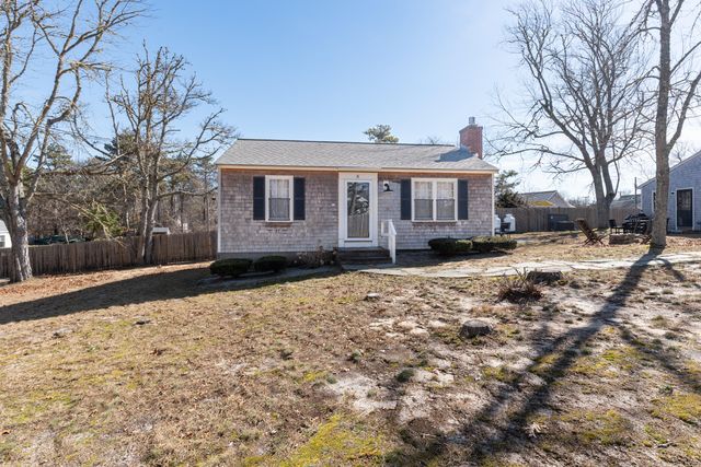 18 Manning Road, Dennis Port, MA 02639