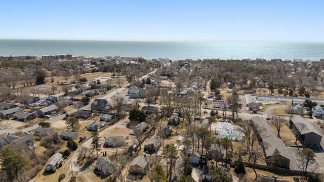 18 Manning Road, Dennis Port, MA 02639