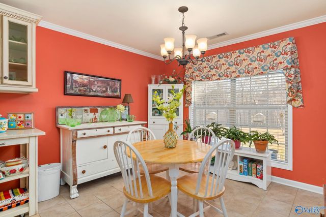 2018 Pleasant Drive, Muscle Shoals, AL 35661