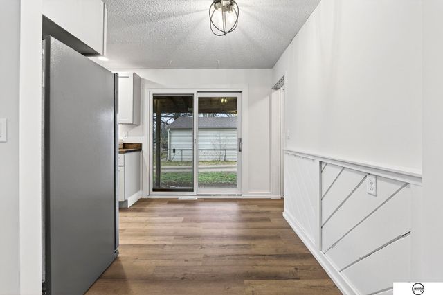 102 W 28th Avenue, Bellevue, NE 68005