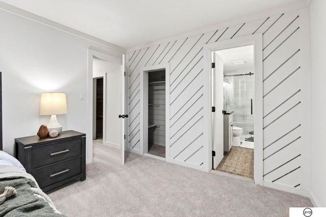 102 W 28th Avenue, Bellevue, NE 68005