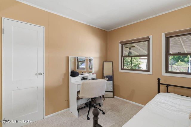117 Alpha Ave, Louisville, KY 40218