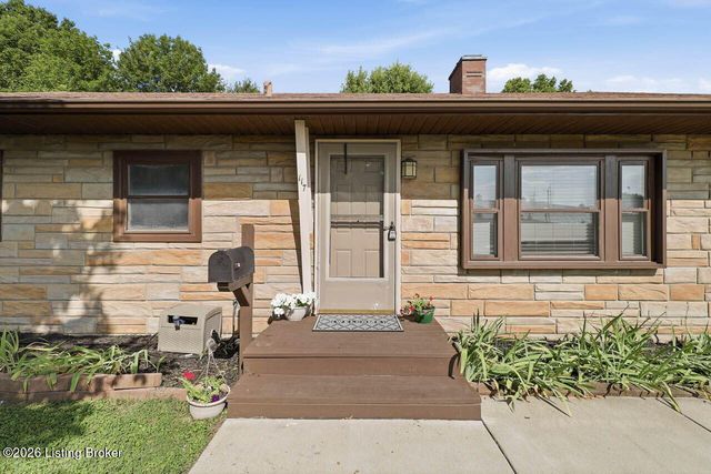 117 Alpha Ave, Louisville, KY 40218