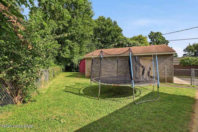 117 Alpha Ave, Louisville, KY 40218