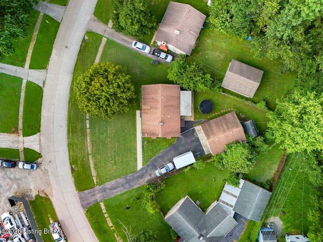 117 Alpha Ave, Louisville, KY 40218