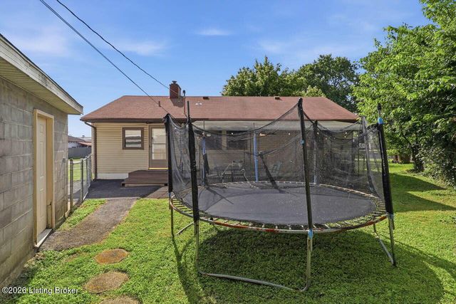 117 Alpha Ave, Louisville, KY 40218