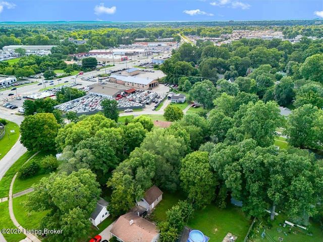 117 Alpha Ave, Louisville, KY 40218