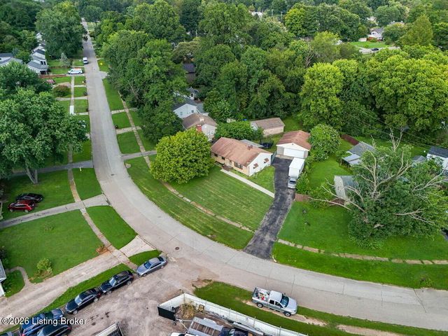 117 Alpha Ave, Louisville, KY 40218