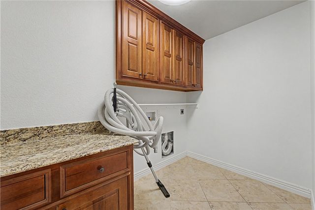 1110 Ellen Ray Lane, Centerton, AR 72719