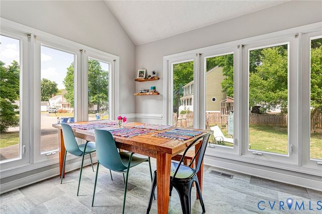 8200 Sawyer Ln, Mechanicsville, VA 23111