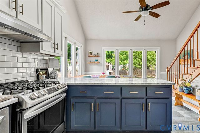 8200 Sawyer Ln, Mechanicsville, VA 23111