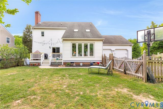 8200 Sawyer Ln, Mechanicsville, VA 23111